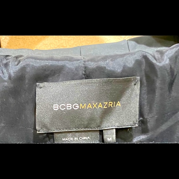 BCBG MAXAZRIA Crop Black Jacket - Picture 3 of 3